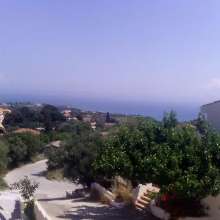 Villa Patilas George Ratzaklíon